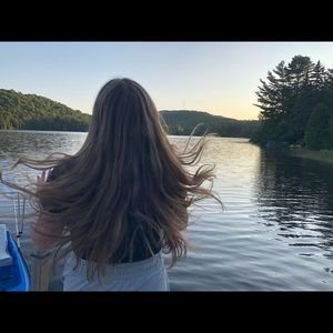 Meet your Posher, Léane